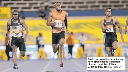  ??  ?? Après une première semaine dominée par le roi de la natation, place au roi de l'athlétisme : Usain Bolt (au centre).