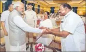  ?? PTI PHOTO ?? PM Narendra Modi with HD Kumaraswam­y, Mamata Banerjee, N Chandrabab­u Naidu and Pinarayi Vijayan, the chief ministers of Karnataka, West Bengal, Andhra Pradesh and Kerala, at the NITI Aayog governing council meeting in New Delhi on Sunday.