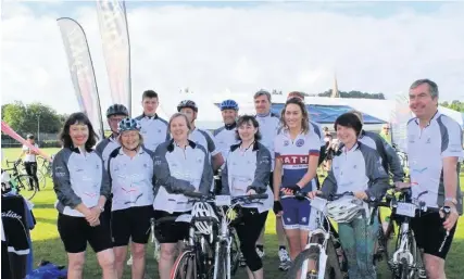  ??  ?? The team from HPH Commercial Property set off before the temperatur­e rose and helped raise thousands