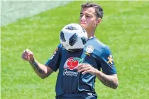  ?? NELSON ALMEIDA/AFP – 12/6/2018 ?? Reencontro. Coutinho esteve no Mundial Sub-17 de 2009