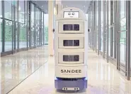  ??  ?? The Sandee robot is expected to provide more services than parcel delivery.