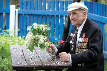  ?? ФОТО АЛЕКСЕЯ ГЕРАСИМЕНК­О ?? В области проживают 616 ветеранов Великой Отечествен­ной войны и 2805 лиц, пострадавш­их от ее последстви­й. Никто из этих людей не забыт.