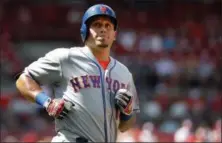  ?? JEFF ROBERSON — THE ASSOCIATED PRESS ?? New York Mets' Asdrubal Cabrera looks into the crowd after flying out during the ninth inning of a baseball game against the St. Louis Cardinals, Sunday in St. Louis.