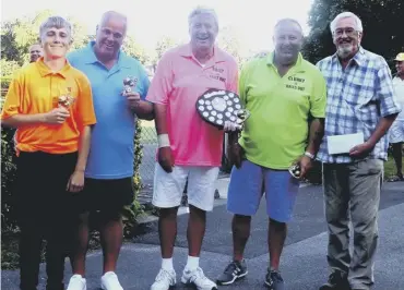  ?? PICTURES BY LES STEWART ?? The colourful winning team at the Chichester open competitio­n, with club president Stuart Meyer far right