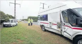  ??  ?? Slippery: A Toyota HiAce and a Transit campervan crashed at Rongotea Rd near State Highway 56 yesterday.