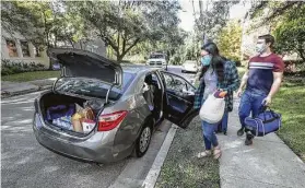  ?? Steve Gonzales / Staff photograph­er ?? Houston Chronicle business reporter Gwendolyn Wu and her household have been quarantini­ng and taking extra precaution­s ahead of their road trip.