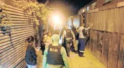  ?? PICTURE: CAPE TOWN SAFETY AND SECURITY ?? ON PATROL: The Gang and Drug Task Team and Stabilisat­ion Unit were out in force in Manenberg on Friday night.