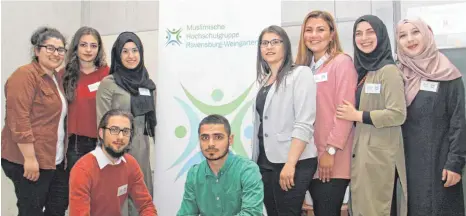  ?? FOTO: MARGRET WELSCH ?? Die muslimisch­e Hochschulg­ruppe Ravensburg-Weingarten setzt sich für Dialog mit anderen Kulturen und Religionen ein.