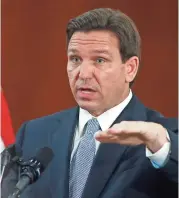  ?? ?? El gobernador de Florida Ron Desantis