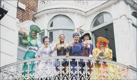  ?? Picture: Matthew Clarke ?? EVENT Launch day for the New Theatre Royal, Portsmouth on 10 September 2021 Pictured: Panto cast at New Theatre Royal, Portsmouth