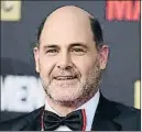  ??  ?? Matthew Weiner. El creador de Mad men va ser acusat per la guionista Kate Gordon, que va dir que ell li va demanar que es despullés i per no fer-ho la va despatxar un any després.