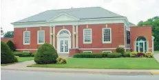  ?? TOWNSHIP LIBRARY
NORTH JUDSONWAYN­E ?? The North Judson-Wayne Township Library, celebratin­g its centennial Thursday, is one of 98 Carnegie Library buildings in Indiana still serving as a working library.