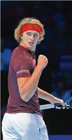  ?? Foto: Witters ?? Alexander Zverev ist mit einem Sieg in das Saisonfina­le der besten Tennis Profis ge startet. Jetzt aber wartet die höchste Hürde auf ihn.