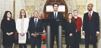  ??  ?? Justin Trudeau a annoncé un remaniemen­t majeur de son conseil des ministres. - La Presse canadienne: Sean Kilpatrick