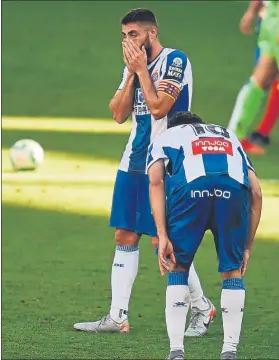  ?? FOTO: MONTILLA ?? David López, desolado tras una derrota. El descenso se consumó el 8 de julio