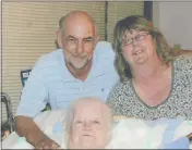  ?? ALZHEIMER’S ASSOCIATIO­N — SUBMITTED PHOTOS ?? John and Terry Schmidt of Fortuna are pictured with John’s mother, Margie. Margie Schmidt passed away in 2015.