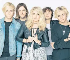  ?? HOLLYWOOD RECORDS/COURTESY ?? R5 will perform Wednesday at Mizner Park Amphitheat­er in Boca Raton.