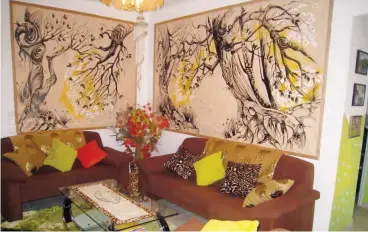  ??  ?? Incorporat­ing her art into interior decors like this, is something Anila Adnan enjoys doing