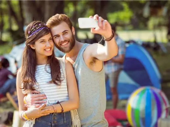  ??  ?? Taking photos of yourself can lead to a spiral of narcissism, says research