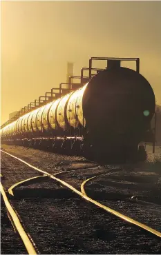  ??  ?? The Alberta government is negotiatin­g to buy two new trains to transport oil from the province and clear the glut in response to the dire economic situation. The measure is expected to generate $1 million per day in new federal revenues and narrow the discount for Canadian oil by $4 per barrel.