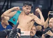  ?? Ethan Miller Getty Images ?? JOSE RAMIREZ, above, puts his perfect record on the line against Mike Reed on Saturday in Fresno.