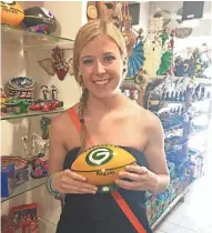  ?? MEG WARD PHOTO ?? Meg Ward, from Milwaukee, was taken to a hospital after she and a friend were drinking shots at the Grand Oasis Tulum in June. She is shown at a gift shop in Mexico.