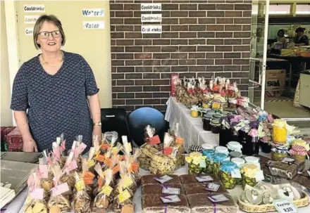  ?? Picture: SUPPLIED ?? THAT’S SO YUMMY: Marianne Nel offered delicious baked items at her stall at the Balmoral Christmas market last weekend