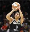  ?? STEPH CHAMBERS — GETTY IMAGES ?? Former Sparks star Candace Parker has helped the Chicago Sky get off to a 17-6start.
