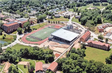  ?? MUSKINGUM UNIVERSITY ?? This is an aerial photo of the constructi­on of Muskingum University’s Henry D. Bullock Health and Wellness Complex.