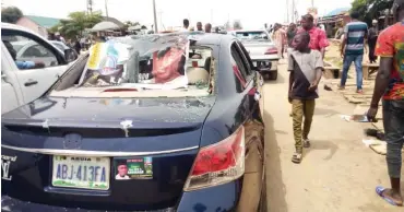  ?? Photo: Adam Umar ?? Some of the vehicles damaged in Suleja, Niger State yesterday