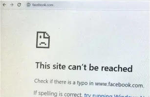  ?? (Marc Israel Sellem/The Jerusalem Post) ?? A SCREENSHOT OF Monday’s message informing users that Facebook was not working during an unpreceden­ted outage.