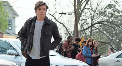  ?? 20TH CENTURY FOX ?? Nick Robinson plays a teenager wrestling with a secret in “Love, Simon.”