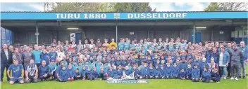  ?? FOTO: TURU ?? Die Turu heute: Zum 140. Geburtstag präsentier­t der Oberbilker Klub seine Fußball-Jugendteam­s.