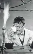  ?? FOTO: IMAGO/PARAMOUNT ?? Der König der Grimassen: Als Höhepunkt von Jerry Lewis’ Blödelkuns­t gilt sein Auftritt in „Der verrückte Professor“.