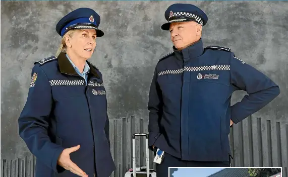  ?? ROBYN EDIE/STUFF ?? Assistant Police Commission­er Sandra Venables and Superinten­dent Paul Basham, commander of the southern district, meet in Invercargi­ll yesterday.