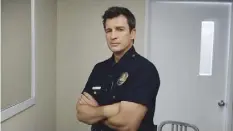  ??  ?? Nathan Fillion stars in “The Rookie”