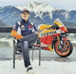  ?? //REPSOL HONDA ?? Pol Espargaró, con la Honda en su casa de Andorra