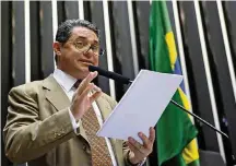  ?? LÚCIO BERNARDO JR./ CÂMARA DOS DEPUTADOS-07/2013 ?? Plenário. Ferreira em fala na Câmara quando era deputado