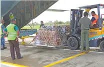  ?? Photos: Kelera Sovasiga ?? The Royal Australian Air Force bringing in relief supplies to Nausori Airport on May 1, 2020.