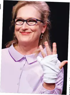  ?? Picture: FILM MAGIC ?? Victim: Meryl Streep reveals her avocado hand back in 2012