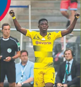  ?? FOTO: EFE ?? Ousmane Dembélé se ha revaloriza­do esta temporada en el Borussia Dortmund