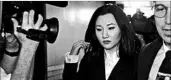  ?? RICK LOOMIS/LOS ANGELES TIMES 1998 ?? Sunny Han leaves an Orange County, Calif., court for a after giving testimony in the attempted murder case against her twin sister, Jeen Han, who remains in prison.