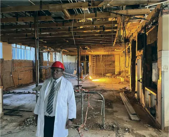  ?? ?? Meikles Hotel general manager Tinashe Munjoma inspects early renovation works.