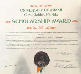  ?? Courtesy of Terry Williams Munz ?? A photo of Terry Williams’ golf scholarshi­p to the University of Miami is dated May 7, 1973. She received it less than a year after Congress mandated that female athletes in
schools that receive federal assistance be given the same benefits as men.