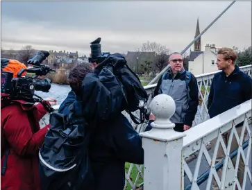  ?? ?? Jeff Brazier joined walkers in Peebles for a feature on ITV show This Morning. Image: Brian Henry