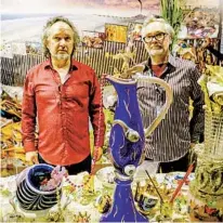  ?? CHI ESSARY ?? Brothers Einar de la Torre (left) and Jamex de la Torre working on elaborate lenticular art pieces in their studio.