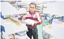  ?? - Bernama photo ?? Analysts remain wary over its recovery prospects as the competitio­n in last mile delivery space continue to remain intense, as evident by Nationwide Express' recent announceme­nt to gradually cease operations.