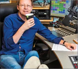  ??  ?? DEEPLY HURT: Former Drivetime host Simon Mayo in the Radio 2 studio