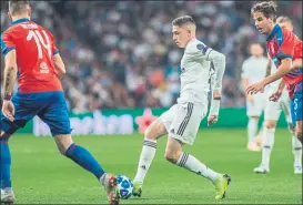  ?? FOTO: EFE ?? Fede Valverde, durante el partido de Champions del martes contra el Viktoria Plzen