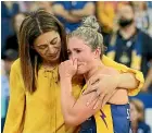  ??  ?? Acclaimed coach Noeline Taurua consoles Laura Scherian after the Lightning’s defeat.